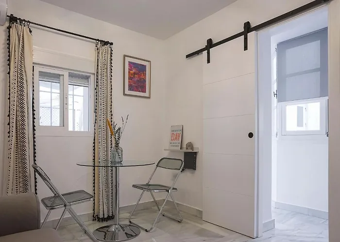 Szálloda Atico Terraza Torre Tavira *