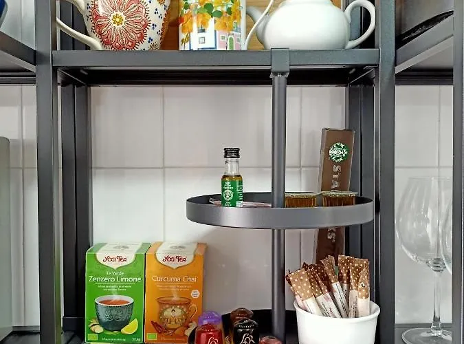 Atico Terraza Torre Tavira 酒店 加的斯